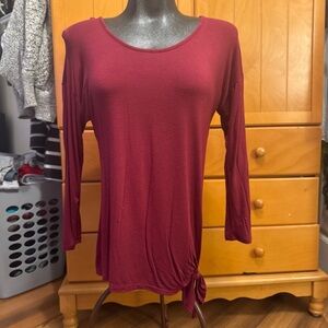Maurices Maroon Cutout Back Tunic Top XS — 3/4 Sleeve Stretch